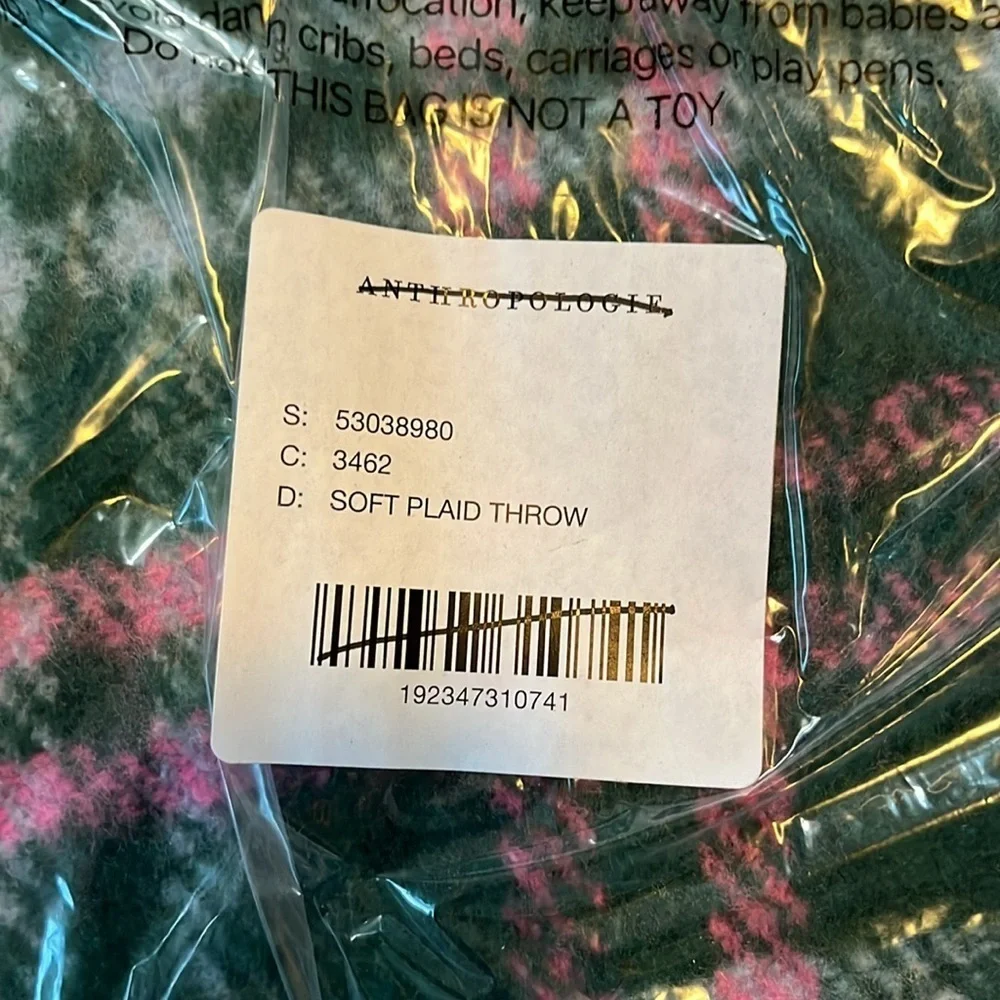 Anthropologie Tartan Plaid Throw Blanket NWT